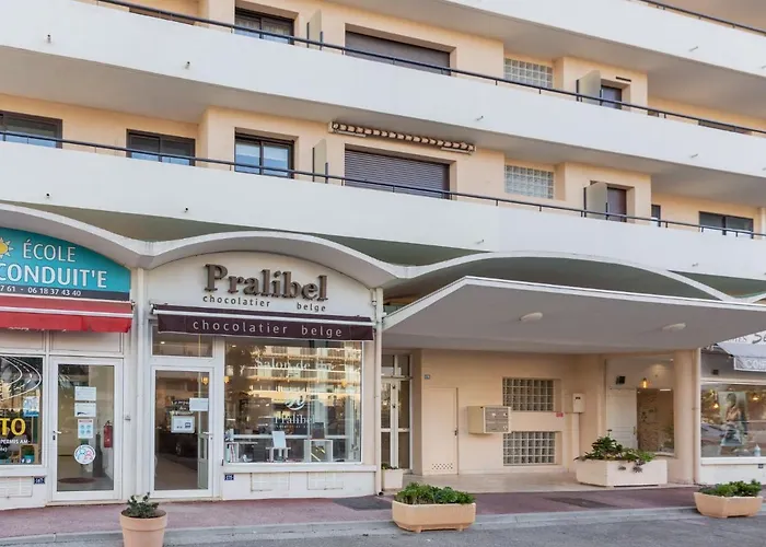 Le Grand Large-5 By Interhome Apartament Le Lavandou