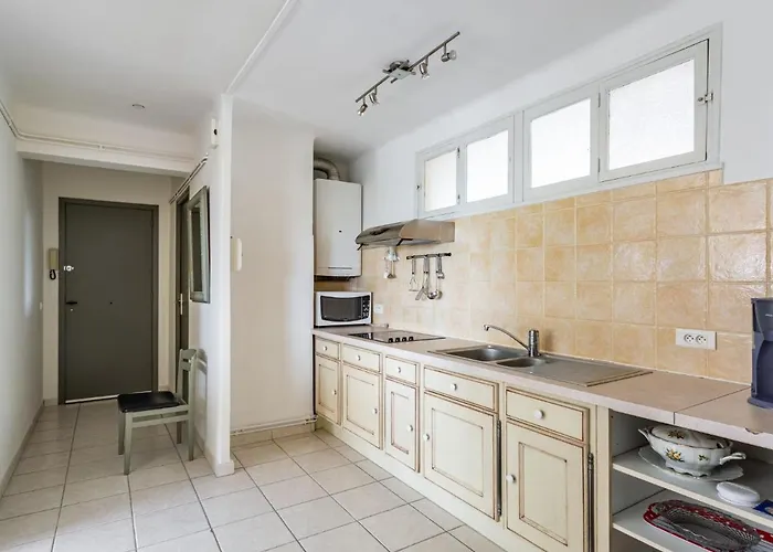 Le Grand Large-5 By Interhome Apartament Le Lavandou