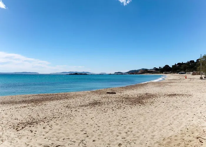 Le Grand Large-5 By Interhome